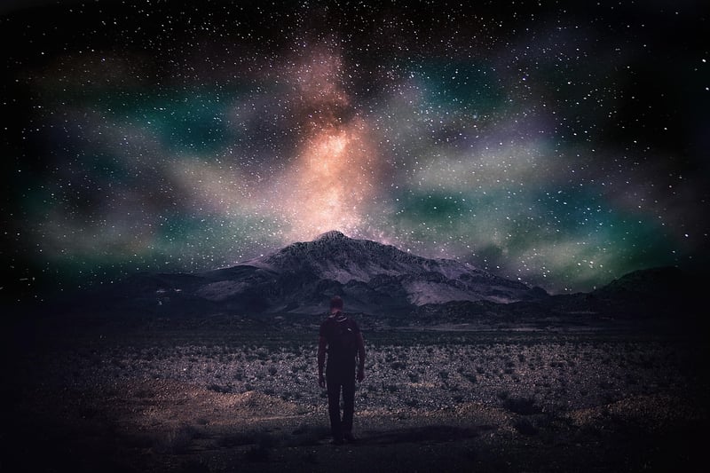 Cosmic Horizons